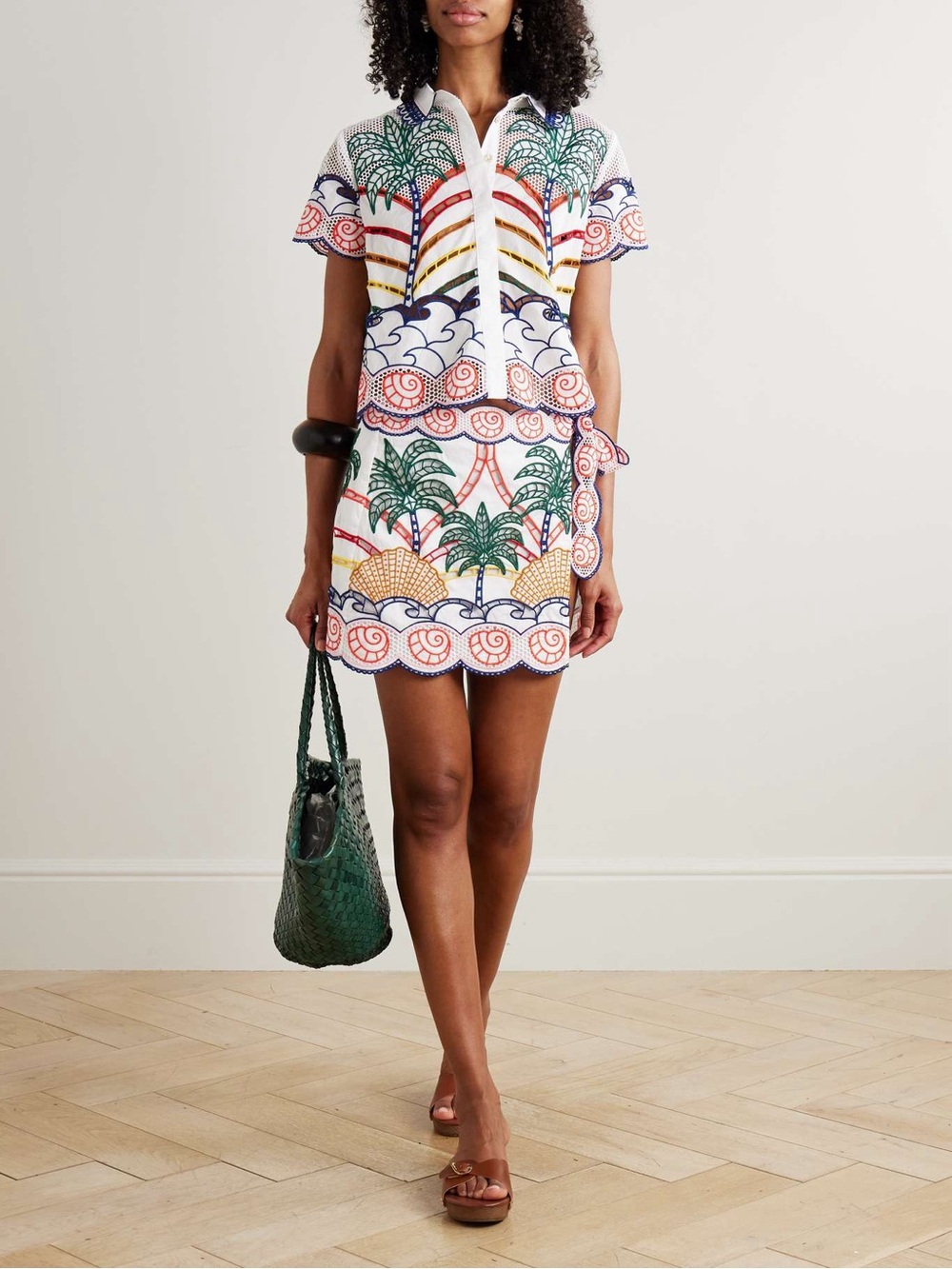 FARM Rio TROPICAL GRAPHIC RICHELIEU SKIRT
OFF WHITE - Picture 3 of 14